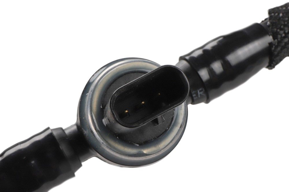 GM Genuine Parts Fuel Supply Hose 85548780 — image 3